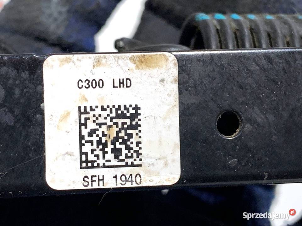 ZAMEK MASKI PRZÓD SSANGYONG TIVOLI Crossover