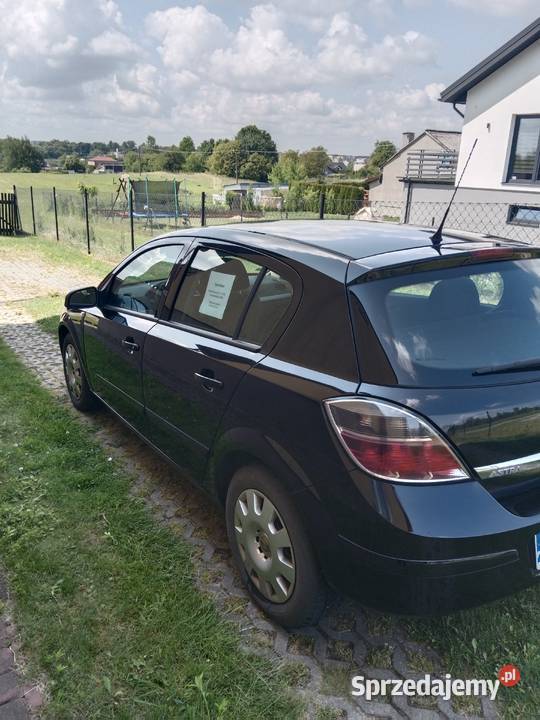 Sprzedam Opel Astra 17 CDTI z 2008 roku w stanie
