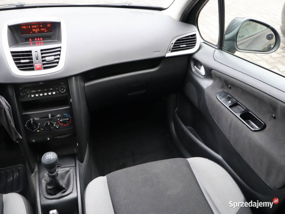 Peugeot 207 14 VTi nieuszkodzony