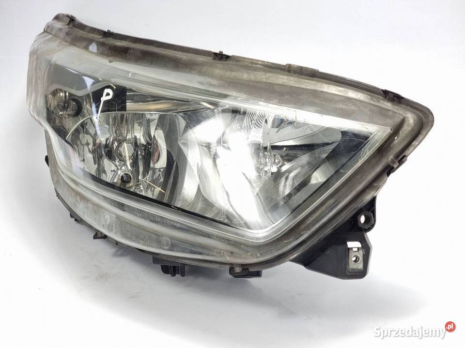 LAMPA PRAWA PRZÓD IVECO DAILY 35S17 5801473749 Lipno