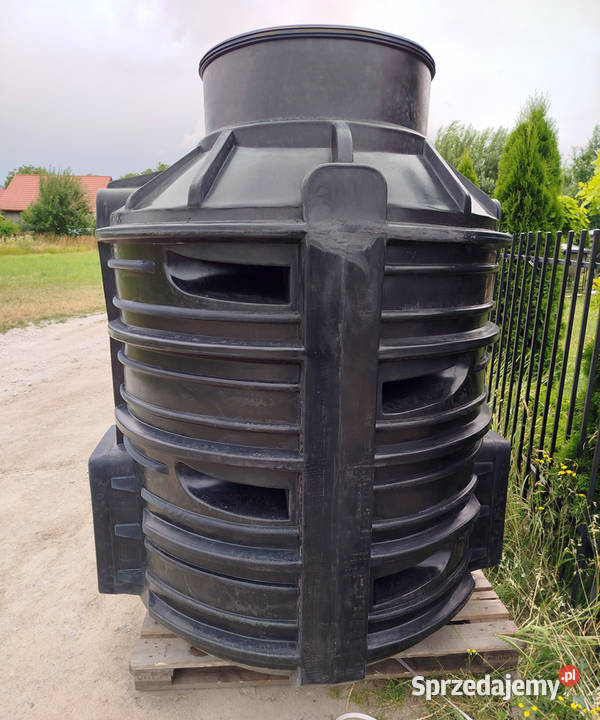 Zbiornik pionowy 2000L DN1200 H180 z pokrywą Wrocław