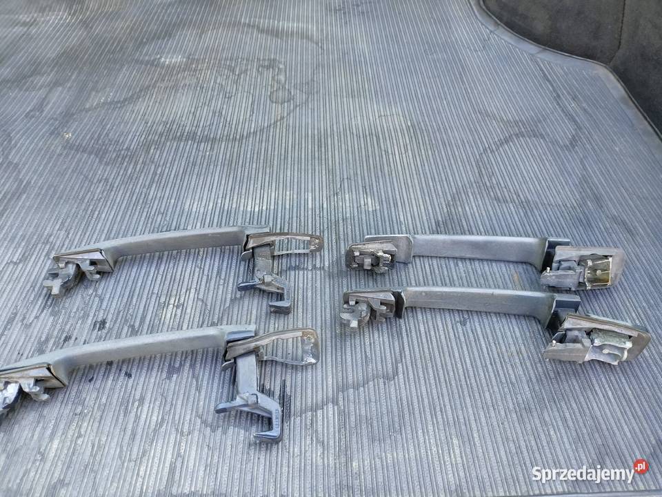 Mercedes W124 klamki zewnętrzne drzwi Skarżysko-Kamienna sprzedam