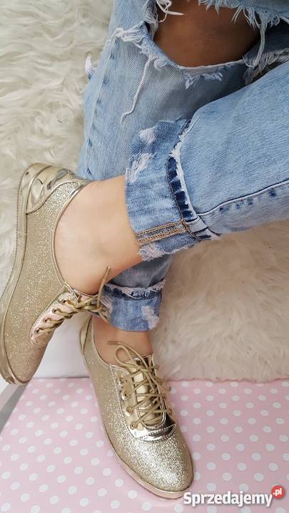 Brokatowe trampki srebrne everlook Obuwie sportowe Zielona Góra