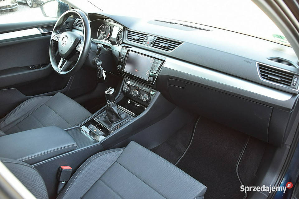 koda Superb 16Tdi 120 Led Navi Xenon Gwarancja przyciemniane szyby Nowe Kucice