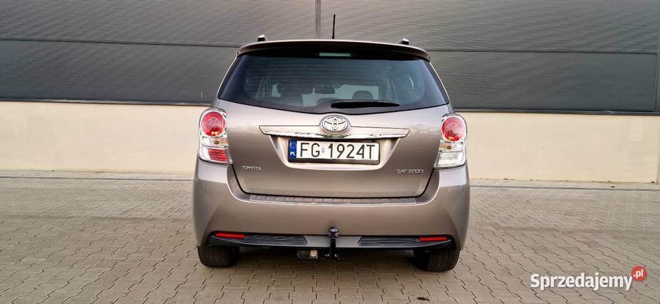 TOYOTA VERSO 18 VALVEMATIC 147 7OSOBOWA KAMERA Gorzów Wielkopolski