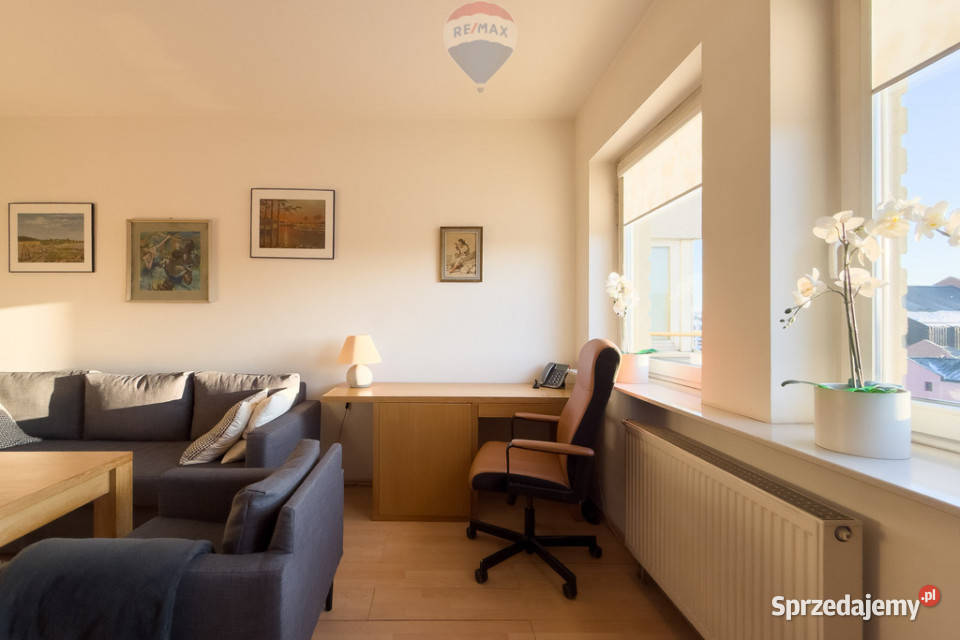 2 pok z balkonem stacji metra Ursynów oddzielna kuchnia Warszawa