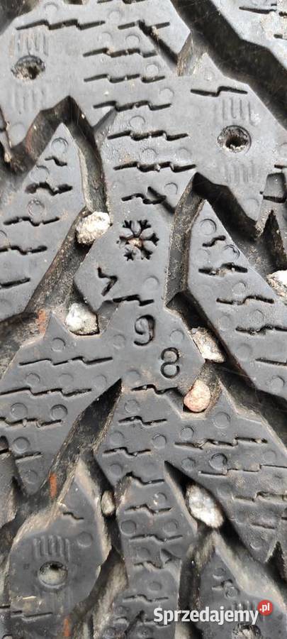 Opony zimowe 215 60 16 Nokian Hakkapeliitta 9 sprzedam