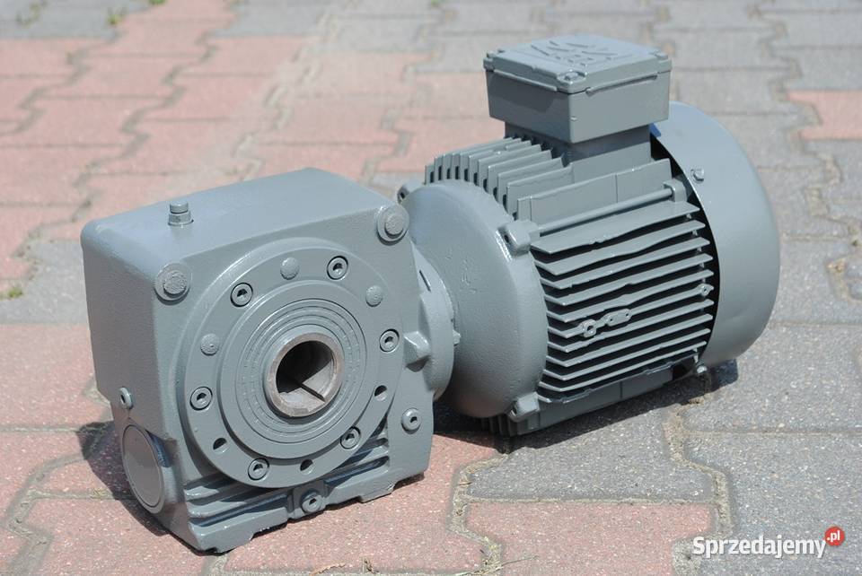 Motoreduktor kątowy 11kw 37obrmin firmy Kargowa
