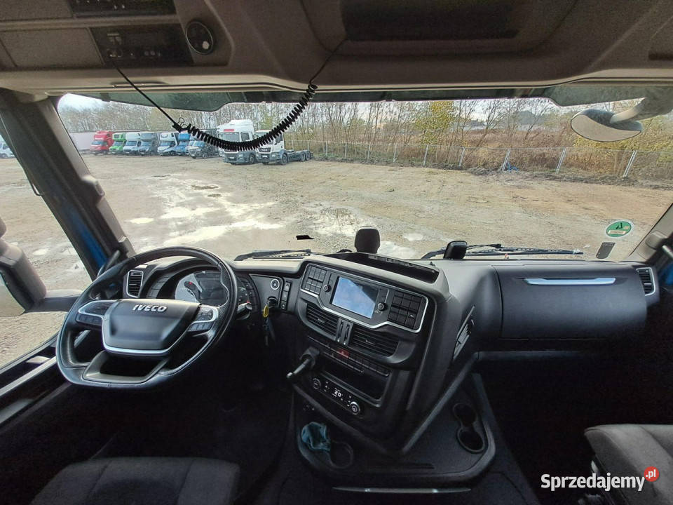 Iveco AS440STP Komorniki