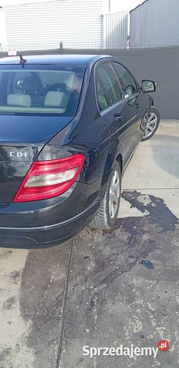 Zamienię Mercedesa W204 22 CDI 2008 na MINI Korytów
