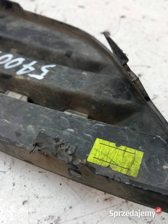 KRATKA ZDERZAKA PRAWY PRZÓD LIFT 263312088R sprzedam