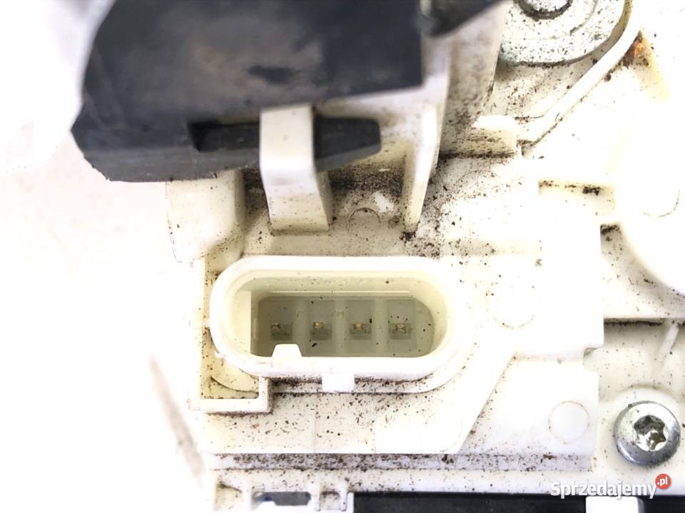 ZAMEK DRZWI PRAWY TYŁ JEEP CHEROKEE KL SUV