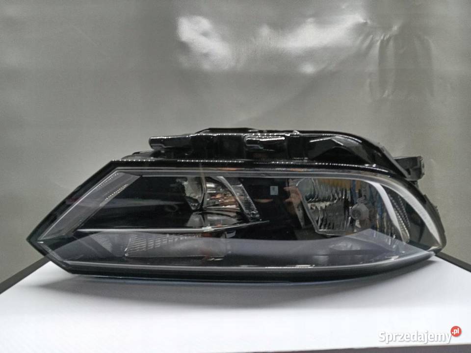 LAMPA PRZÓD PRZEDNIA PRAWA VW PASSAT B8