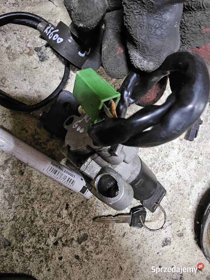 Suzuki RF 600 zamki stacyjka korek zamek Jelenia Góra sprzedam
