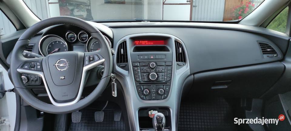 Opel Astra J 16 benzyna 2018 8500 przebiegu Astra Leżajsk