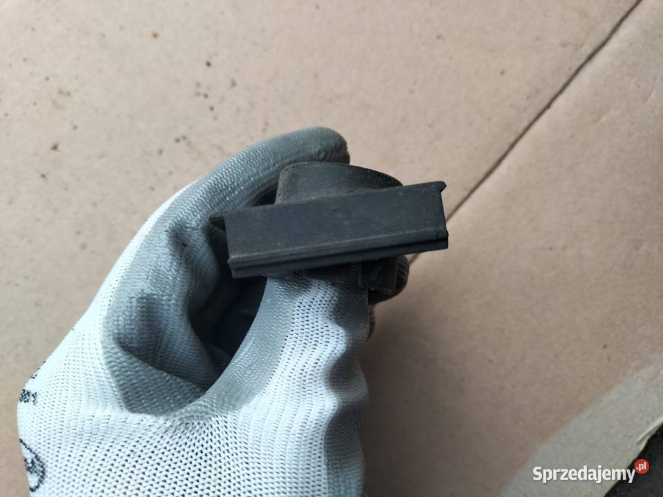 AUDI 80 B4 80B4 OSŁONA NA BOCZKU GAŁKI REGULACJI