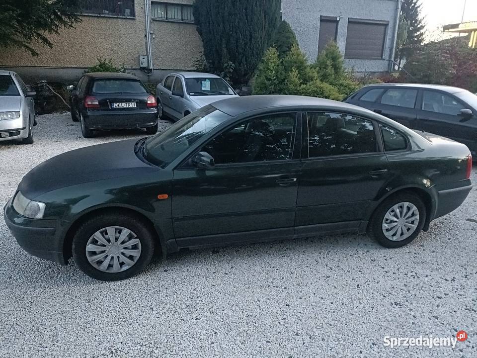 Passat B5 sedan 18 z klimatyzacją świeży Passat dolnośląskie Kłodzko