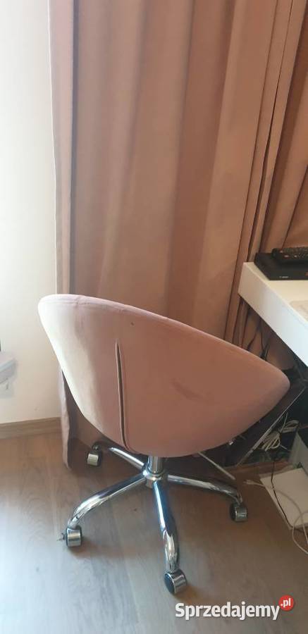 Fotel pudrowy Warszawa