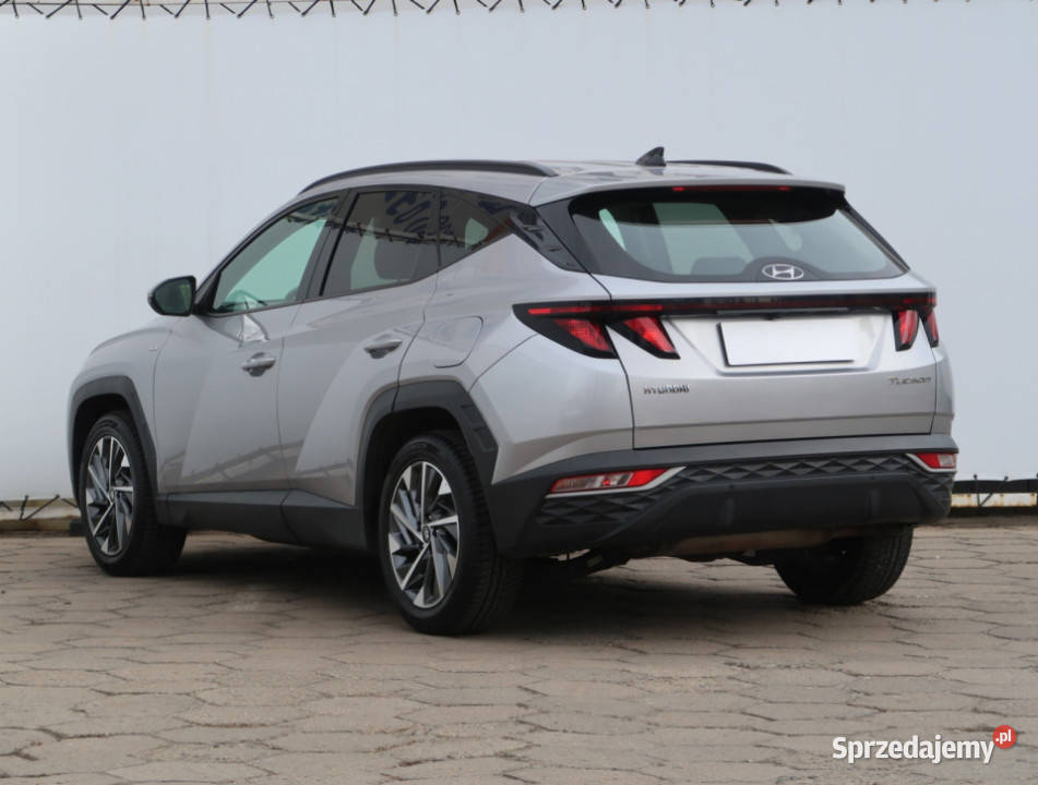 Hyundai Tucson 16 TGDI 48V MHEV wielofunkcyjna kierownica Łódź