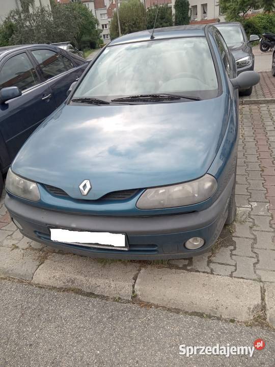 Renault Megane 16 benzyna 1998 r Kraków sprzedam