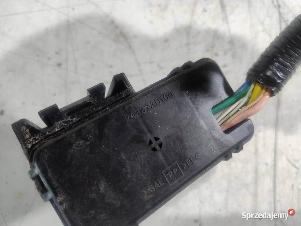 SKRZYNKA BEZPIECZNIKÓW NISSAN QASHQAI J11 12