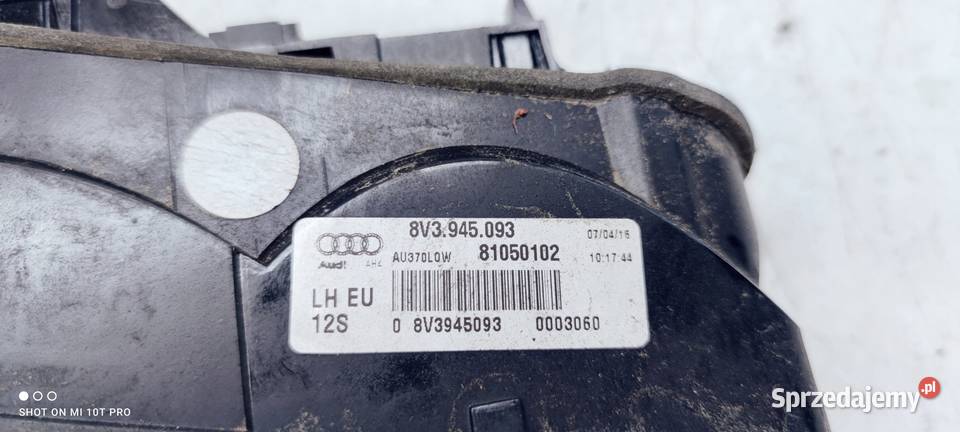LAMPA LEWY TYŁ W KLAPĘ AUDI A3 8V 3D 8V3945093 Przystajń