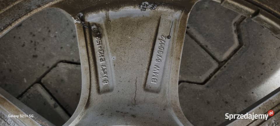 Ładne kołaalufelgi 17 BMW opony zimowe Pirelli Jelenia Góra