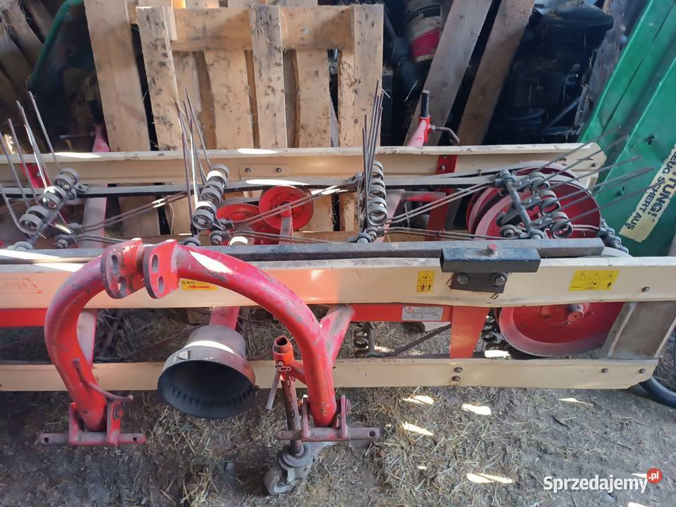 Przewracarka taśmowa akpil Wielmoża