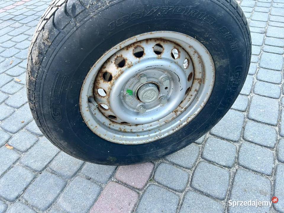 Osie do przyczepy Osie i elementy zawieszenia