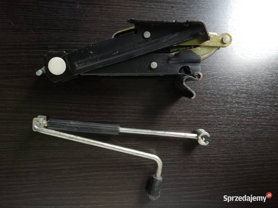 VW Polo 86c 86c2f Passat 35i B3 Lewarek osobowe Pozostałe pomorskie sprzedam
