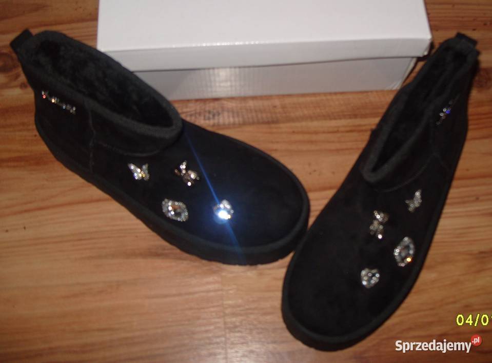 krótkie kozaczki śniegowce z cyrkoniowymi wielkopolskie Rawicz sprzedam