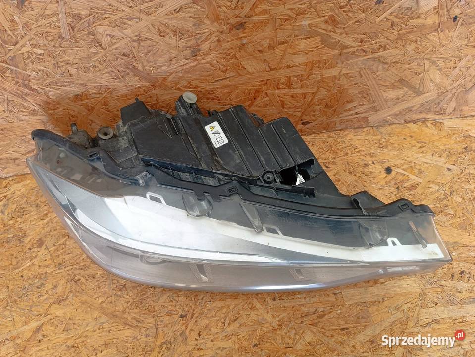 LAMPA PRAWY PRZÓD EU REFLEKTOR BMW 3 F30 F31 LED Nowy Tomyśl