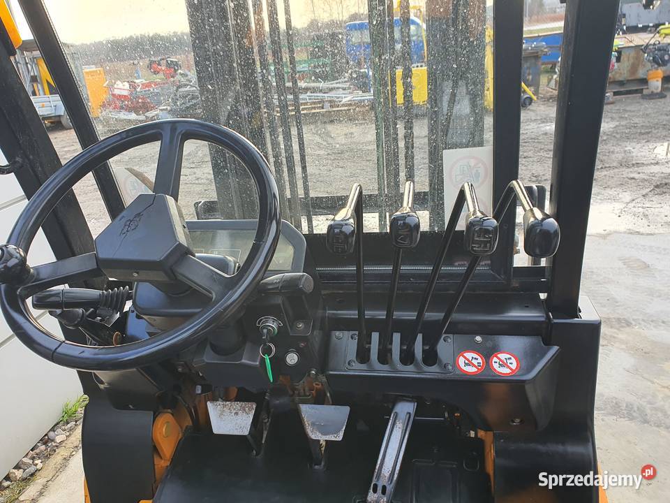 WÓZEK WIDŁOWY HC HANGCHA R25 DIESEL 2500 25T Hangcha