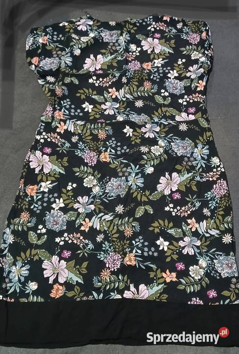 Sukienka w kwiatki dolnośląskie Wrocław