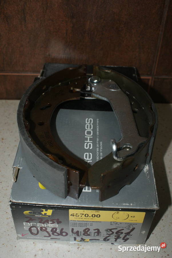 0 986 487 561 BOSCH SZCZĘKI HAMULC FORD ESCORT Pozostałe Białobrzegi