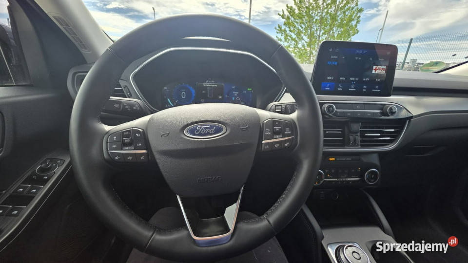 Ford Kuga Duża Navi ledy nowy hybryda plugin reflektory ksenonowe sprzedam