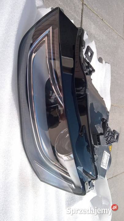 Lampa Xenon Audi A4B8 skrętna 8K0 941 031 Choszczno