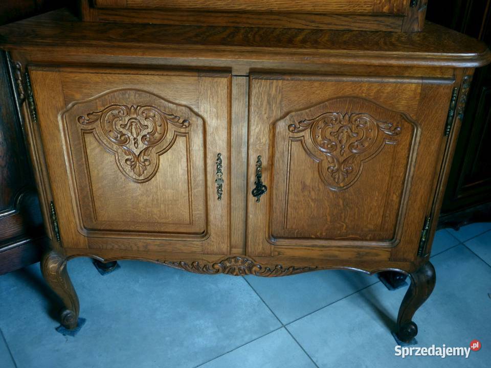 Piękna narożna witryna ludwikowska sklep Dąbrowa Dąbrowa Górnicza