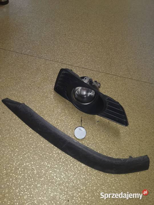 Opel Tigra II B 04 zaślepka halogenu halogen lubelskie Zamość sprzedam