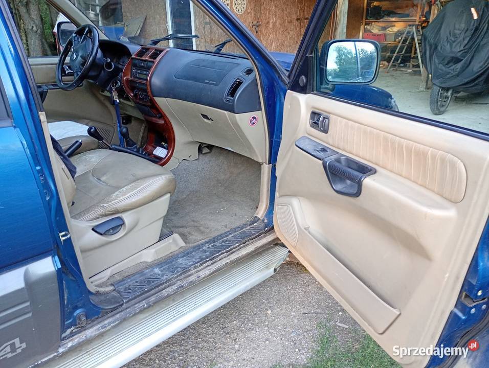Nissan Terrano 2 terenowy ABS Nisko