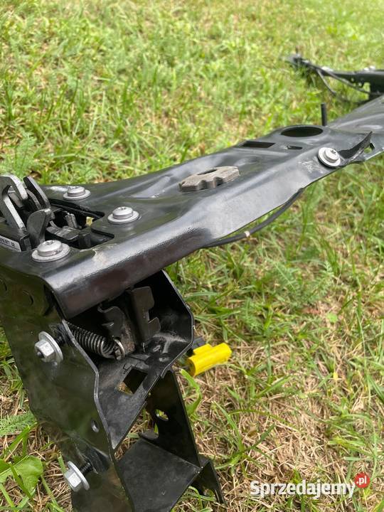 Pas przedni BMW x1 F48 Ostrowiec Świętokrzyski