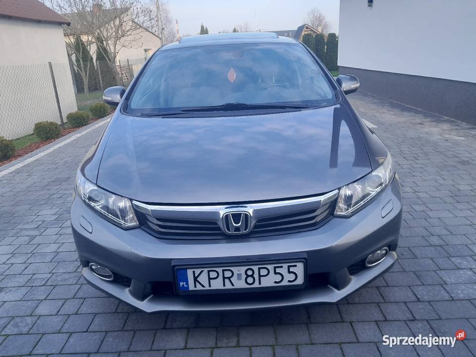 Honda Civic 18 140 BG wersja Executive serwisowany w ASO
