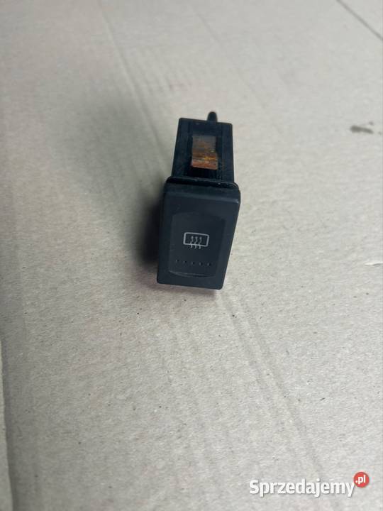 Włącznik podgrzewania tylnej szyby Passat b5 Grudziądz sprzedam