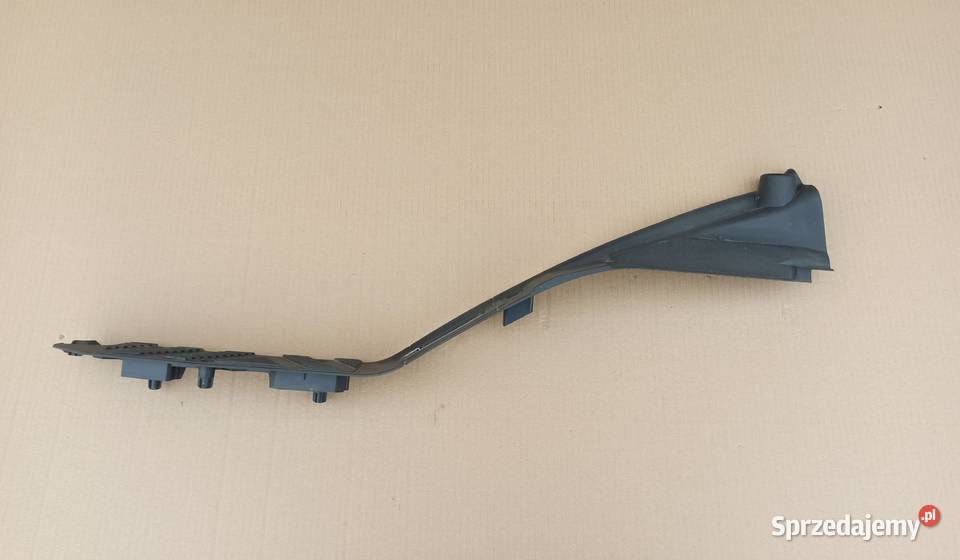 ACTROS MP4 WĄSKA KABINA NAKŁADKA PROGU PRAWA Wyposażenie wnętrza Bieleń