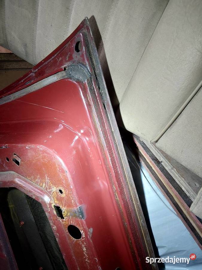 Mercedes 123 Sedan prawe w stanie Drzwi Przeźmierowo