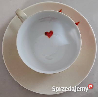 Filiżanka porcelanowa serca Porcelana i szkło mazowieckie Radom