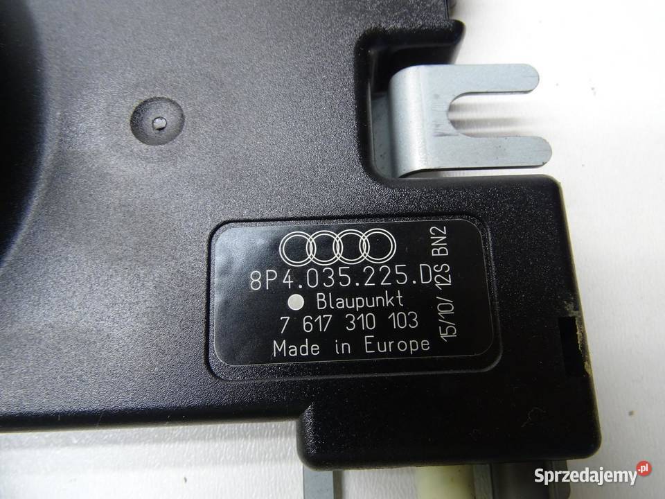 WZMACNIACZ ANTENY ANTENOWY 8P4035225D AUDI A3 8P osobowe