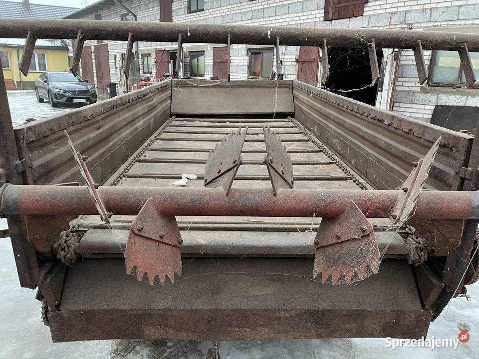 Rozrzutnik dwuosiowy garażowany nieuszkodzony Łowicz