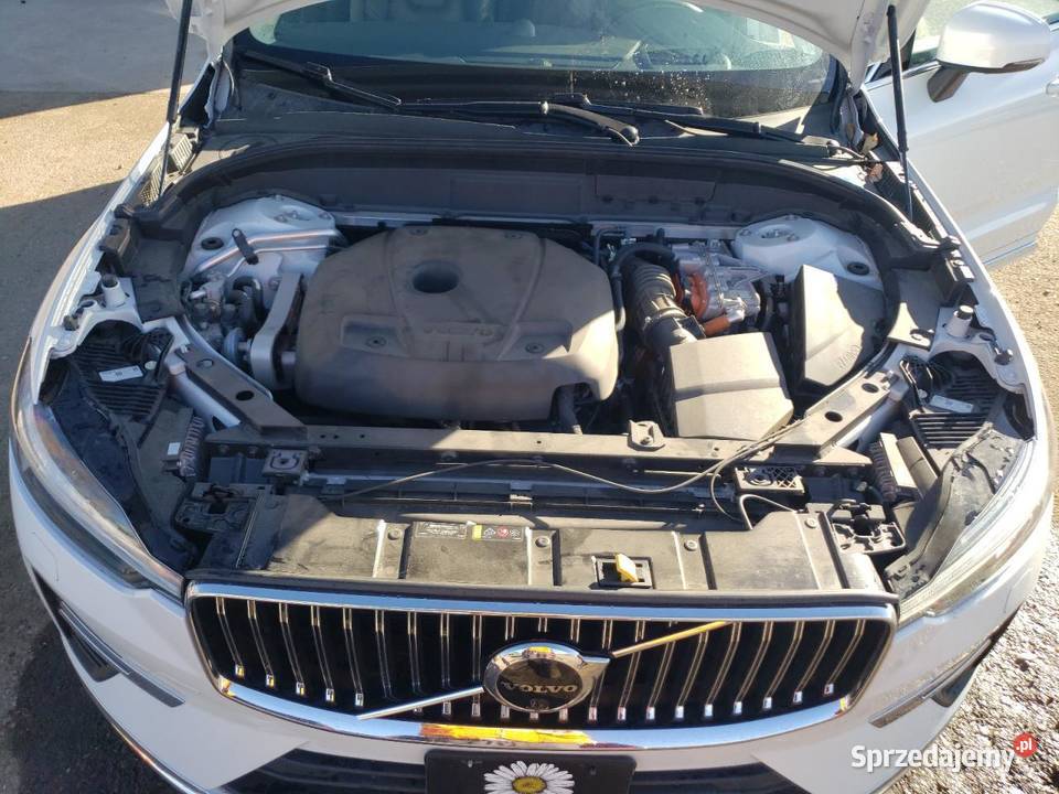 2021 VOLVO XC60 T8 RECHARGE INSCRIPTION 310KM