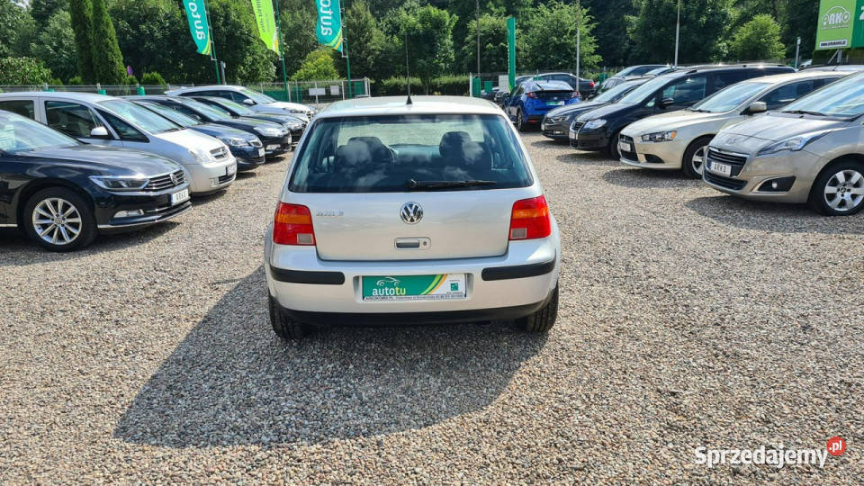 Volkswagen Golf stan IV 19972003 257000km Zieleniewo